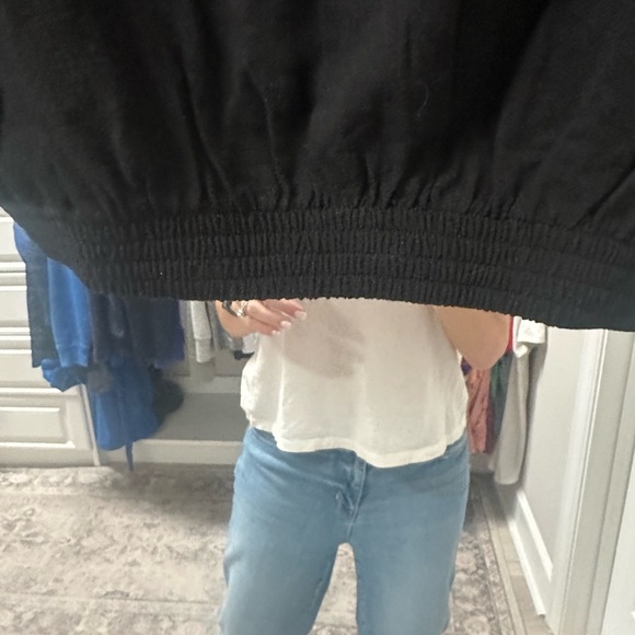 Black Women's Top - Picture 5 of 7